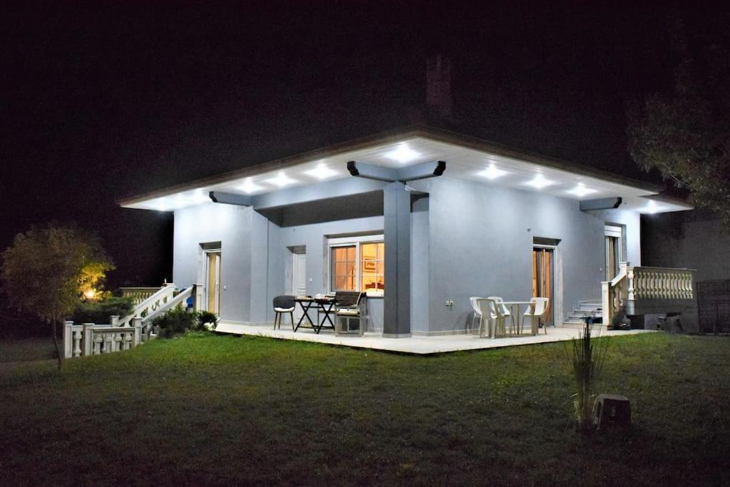 Deppy'S House Κοντά Στα Λουτρά Πόζαρ Apartment Chrysi Екстериор снимка
